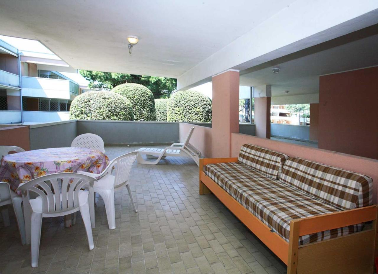 Villa Solarium/piscina Bibione Esterno foto