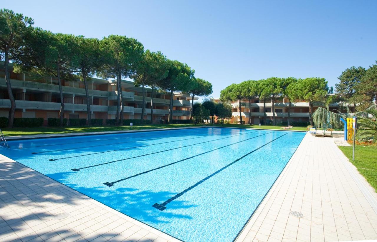 Villa Solarium/piscina Bibione Esterno foto